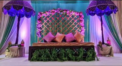 Professional Mehndi Decor Hire Services - London Other