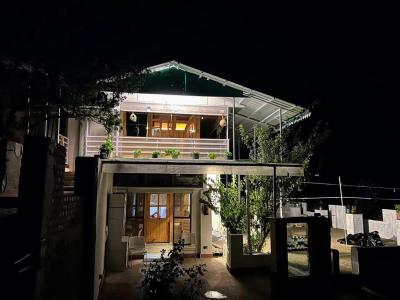 Homestay in Mukteshwar - Snooze Cottage