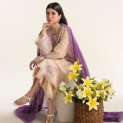 From Fabric to Fit: Unstitched Salwar Suits for Every Occasion - Delhi Clothing