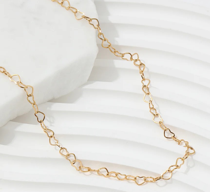 Find Your Perfect Gold Plated Chain Necklace at AJLuxe Collection!