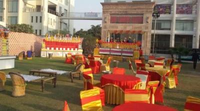 Farmhouse in Noida with Pool - Delhi Events, Photography