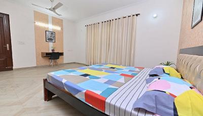 Girls PG in Sector 44 Gurgaon