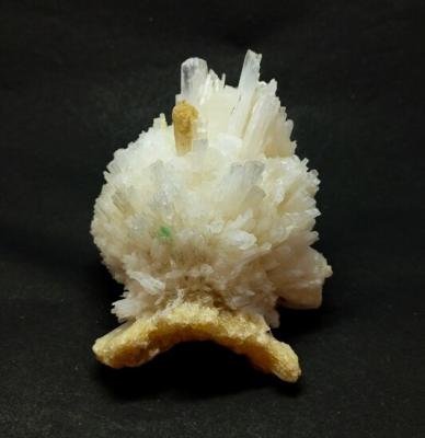 Buy crystal clusters Online in India