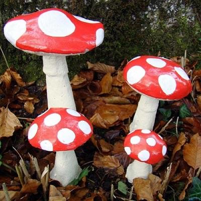 Pixieland's X-Large Toadstools - A Perfect Addition to Your Garden