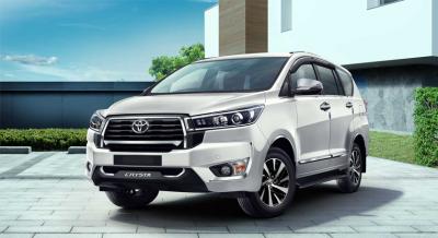 Innova Crysta on Rent in Jaipur