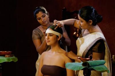 Ayurveda Holiday Packages in Kerala India