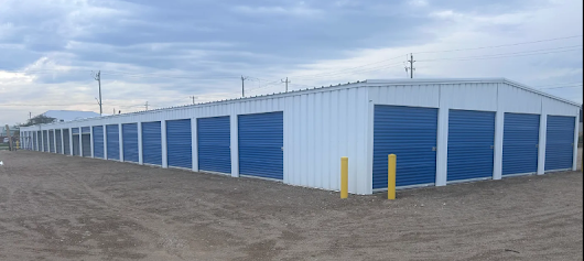 Drive-Up Storage Units - Toronto Professional Services