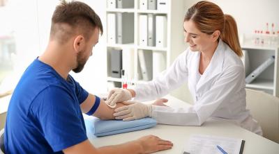 Best Weekend Phlebotomy Technician program near me