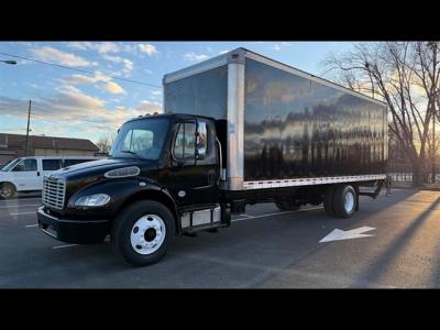 2017 Freightliner M2 / DRY Other - Other Trucks, Vans