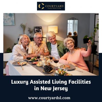 Luxury Assisted Living Facilities | Courtyard Senior Living