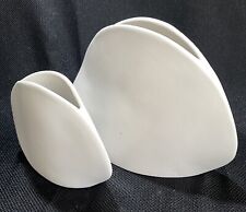 (2) Rare Mid Century Modern Matte White Minimalist Pocket Vase Japan Organic - Conneaut - US