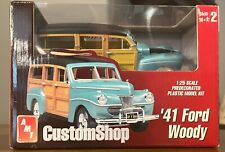 '41 Ford Woody Custom Shop AMT 1:25 Model Kit Skill 2 NEW Fully Decorated