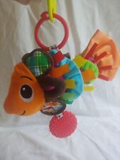 Infantino Teether Shake and Pull Jittery Fish, Item 439