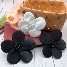 Imitation Pearl Cloth Stickers Flower Shape Clothing Accessories