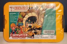 KENLAIMI Construction Moving Sand Kit Playset 25 Pieces Plus Sand - Kid Toy Gift