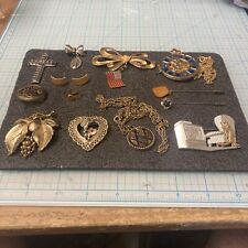 USED Vtg. Costume Jewelry Womens Mixed Lot. BROOCHES/PENDANTS/EARRINGS etc. DEAL