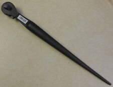 Klein Tools 3238 1/2 Drive Ratcheting Construction Wrench 15" Long Reversible"