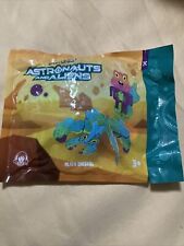 Wendy's 2022 Smart Links Astronauts and Aliens Alien Digger Kid Meal Toy NIP 3+ - Aurora - US