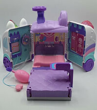 Kindi Kids Hospital Corner - Unicorn Ambulance Toy Car w/ Play Mat & Stickers - Castle Hayne - US